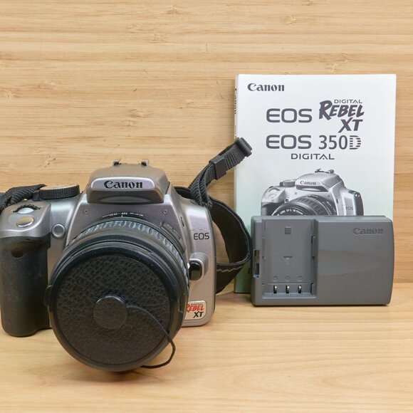 Canon Digital Rebel XT/EOS 350D 8 MP Camera, with Canon ef-s 18-55mm Lens - Picture 2 of 10